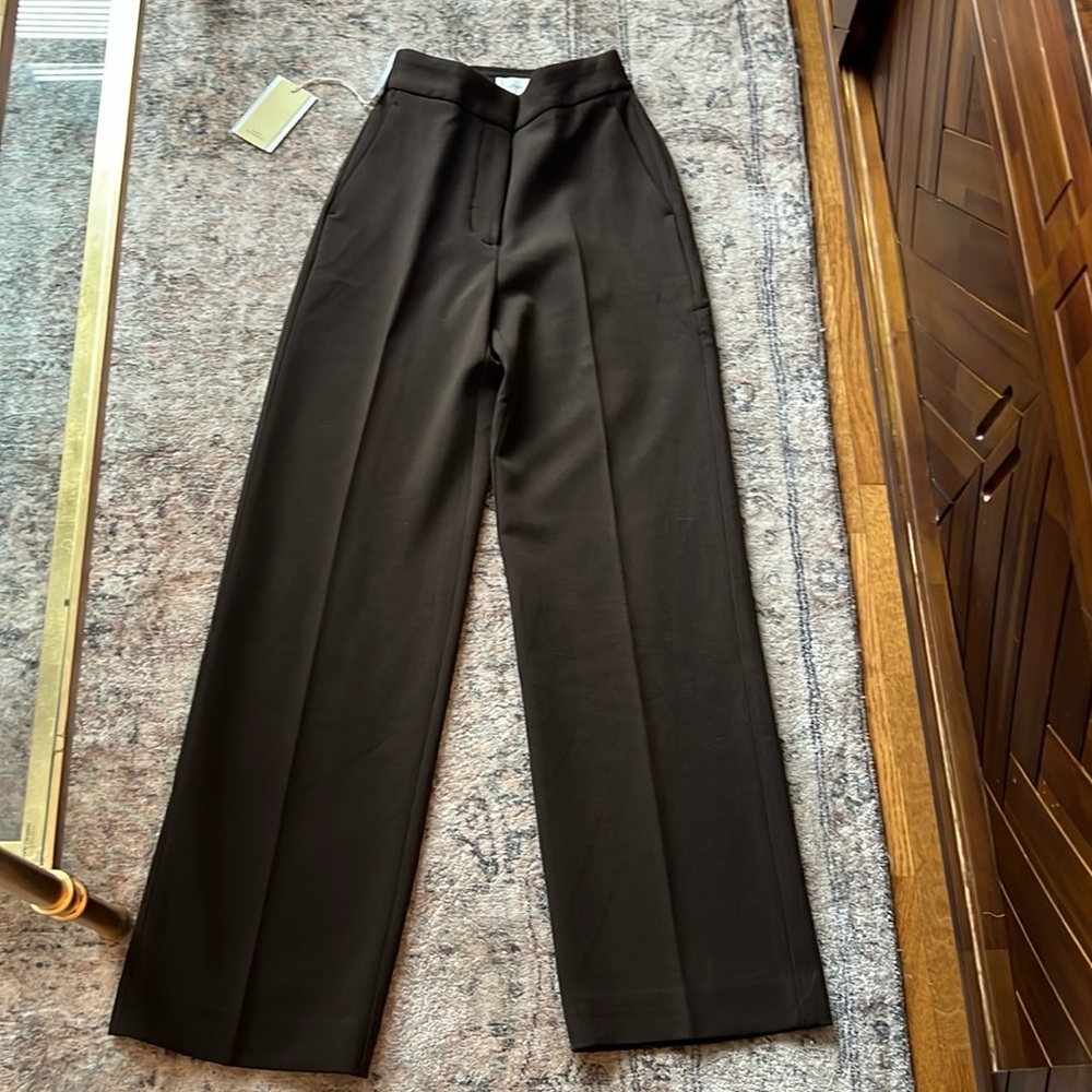 NWT Aritzia Alayna pants, heathered rich cocoa